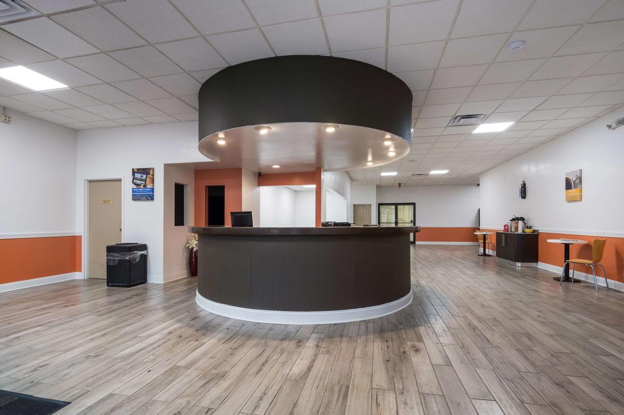 Hotel Oriskany Extérieur photo